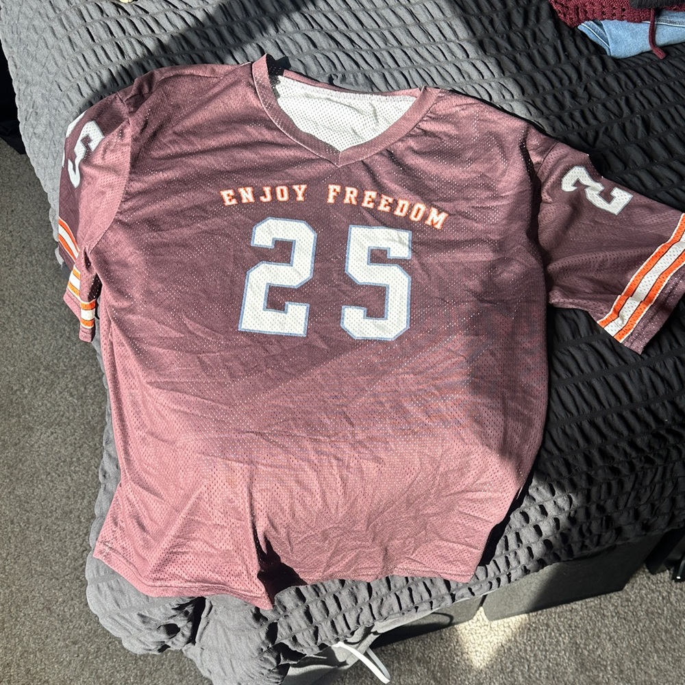 Brown Graphic Jersey with Number 25
